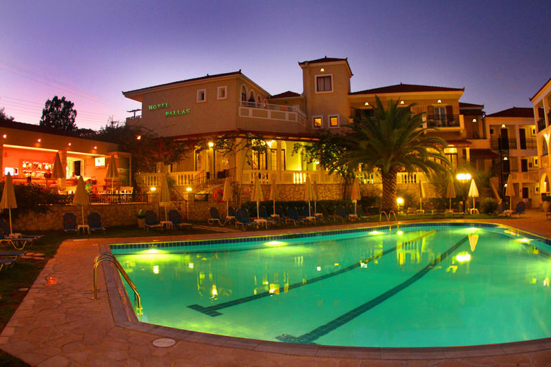 Hotel Pallas Лаганас Экстерьер фото